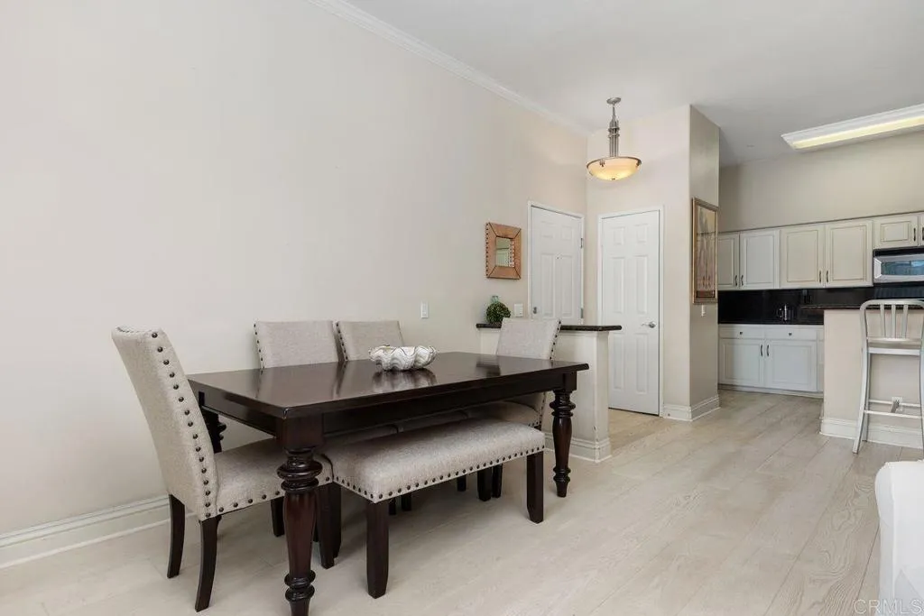 12366 Carmel Country Road, #305, San Diego, CA 92130 12366 Carmel Country Road, #305, San Diego, CA 92130
