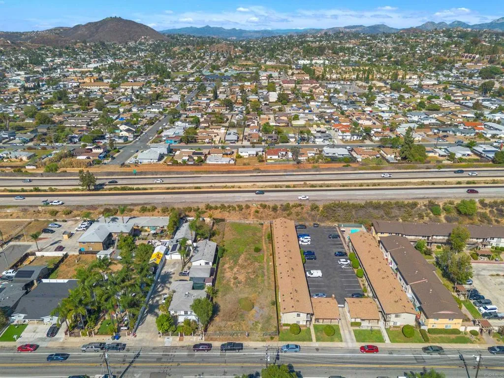 1424 Oakdale Ave, El Cajon, CA 92021 1424 Oakdale Ave, El Cajon, CA 92021