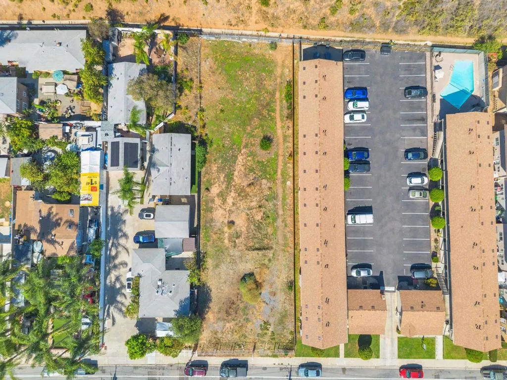 1424 Oakdale Ave, El Cajon, CA 92021 1424 Oakdale Ave, El Cajon, CA 92021