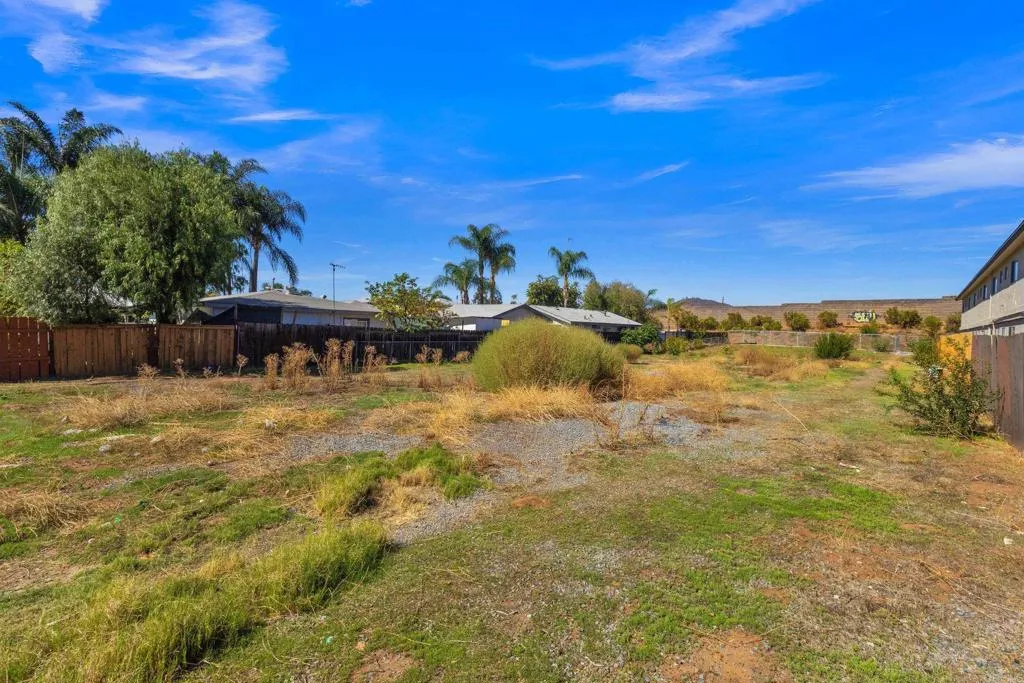 1424 Oakdale Ave, El Cajon, CA 92021 1424 Oakdale Ave, El Cajon, CA 92021