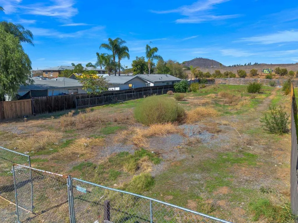 1424 Oakdale Ave, El Cajon, CA 92021 1424 Oakdale Ave, El Cajon, CA 92021