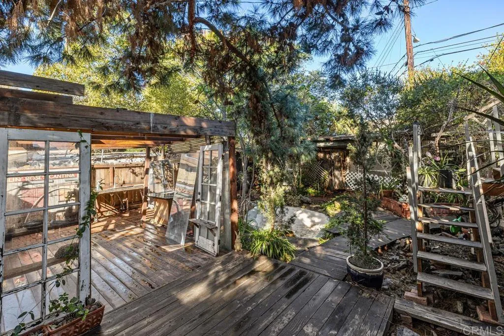 https://cdn.realtyfeed.com/cdn/127/307109780/008778bc9086f54d69b9e305e9fda715.webp
