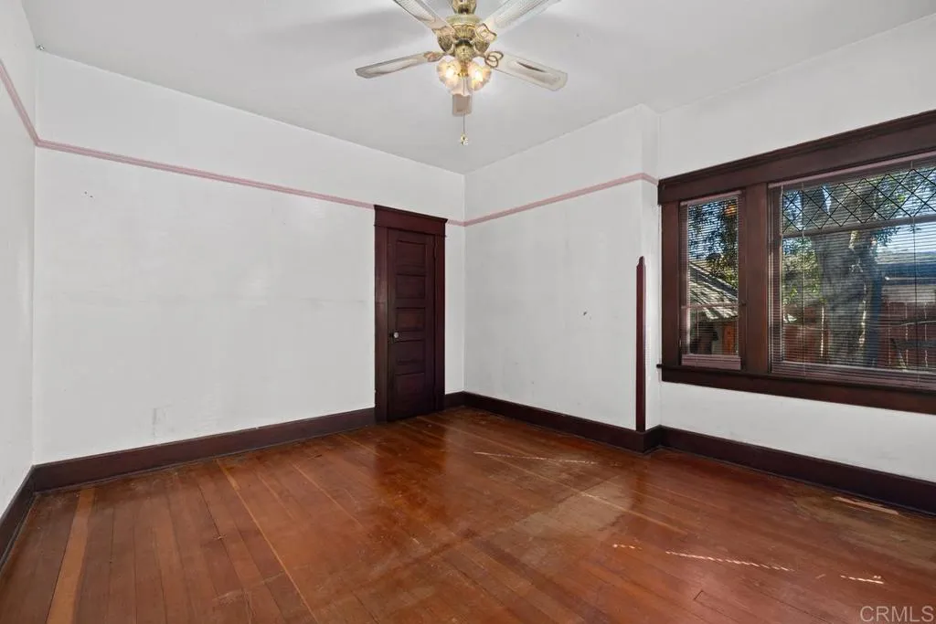 https://cdn.realtyfeed.com/cdn/127/307109780/27ab9a85abfccc93255cbe21fd56d809.webp