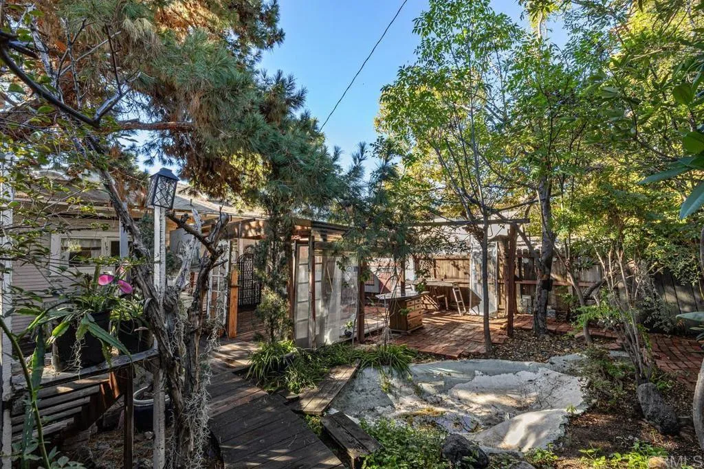 https://cdn.realtyfeed.com/cdn/127/307109780/6c129c534d7aba2d337276ba98cba3a8.webp
