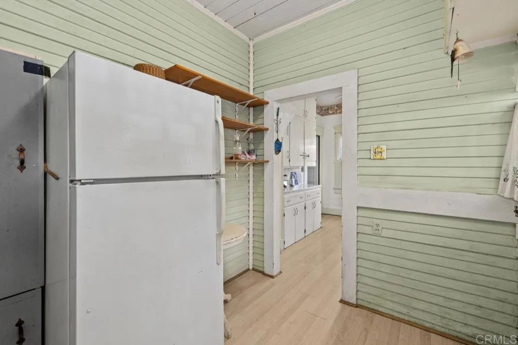 https://cdn.realtyfeed.com/cdn/127/307109780/95e57f86b7984a4ce7870813c137559f.webp