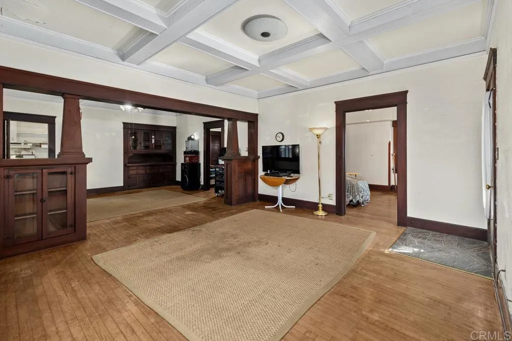 https://cdn.realtyfeed.com/cdn/127/307109780/9921b6ec0e81615fb449a4fc06465f33.webp