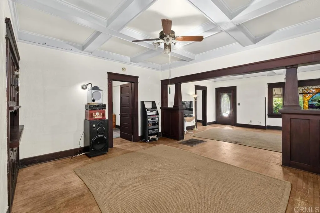 https://cdn.realtyfeed.com/cdn/127/307109780/d6f7b95699ef1181705a62f3ea9c2bfa.webp