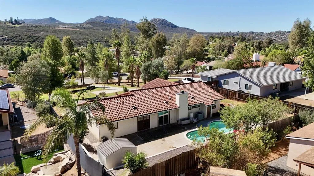 24940 Abalar Way, Ramona, CA 92065 Aerial Back