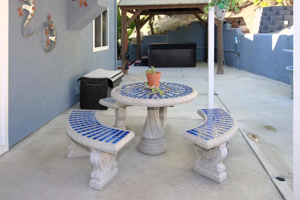 3883 Cornell Dr, Oceanside, CA 92056 Backyard
