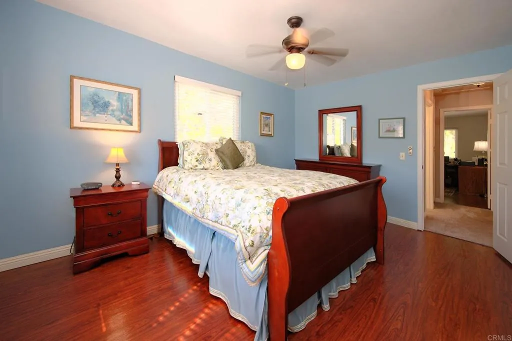 3883 Cornell Dr, Oceanside, CA 92056 upstairs bedroom