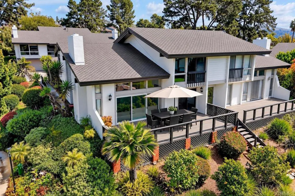 23 Greenview Drive, Carlsbad, CA 92009