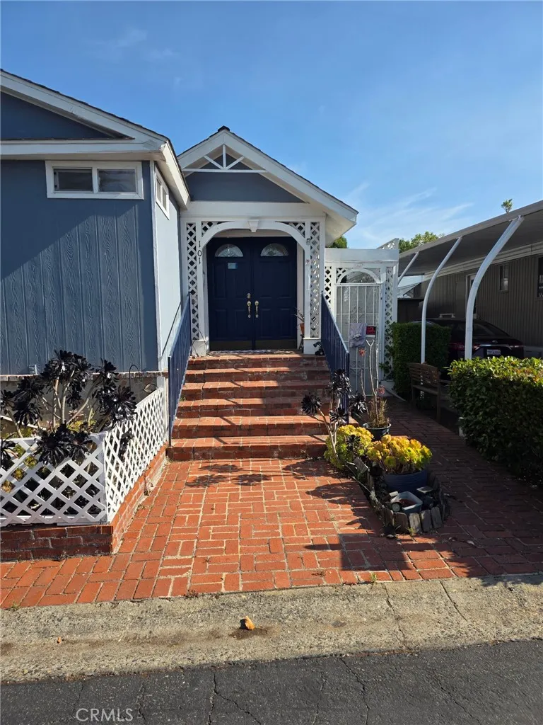 1120 E Mission Rd, Fallbrook, CA 92028 1120 E Mission Rd, Fallbrook, CA 92028
