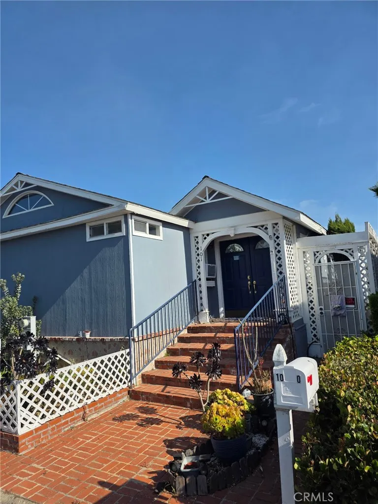 1120 E Mission Rd, Fallbrook, CA 92028 1120 E Mission Rd, Fallbrook, CA 92028