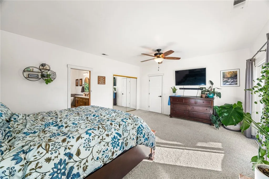 40789 Rock Mountain, Fallbrook, CA 92028 Primary Bedroom