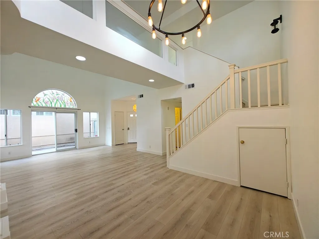 La Habra, CA 90631