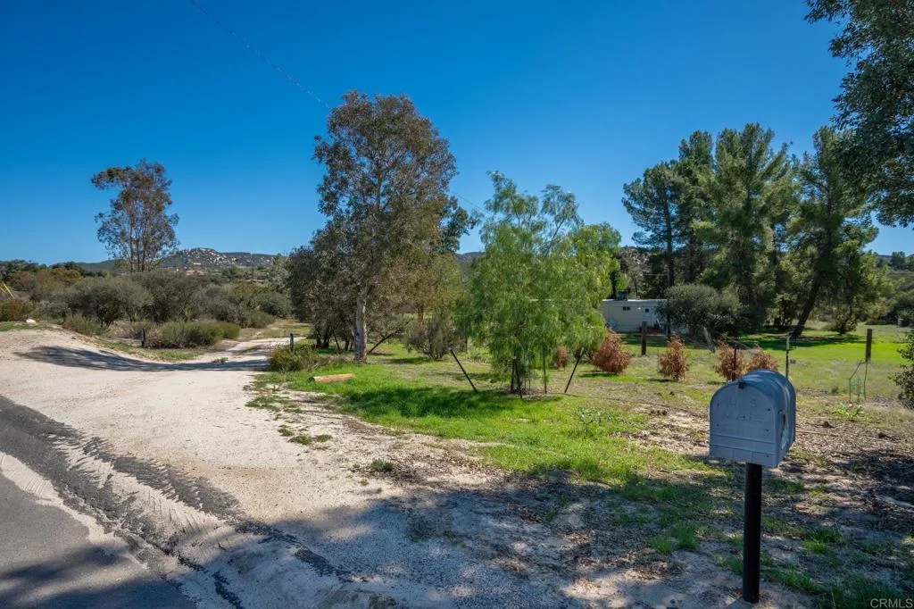 33663 Shockey Truck Trail, Campo, CA 91906 33663 Shockey Truck Trail, Campo, CA 91906