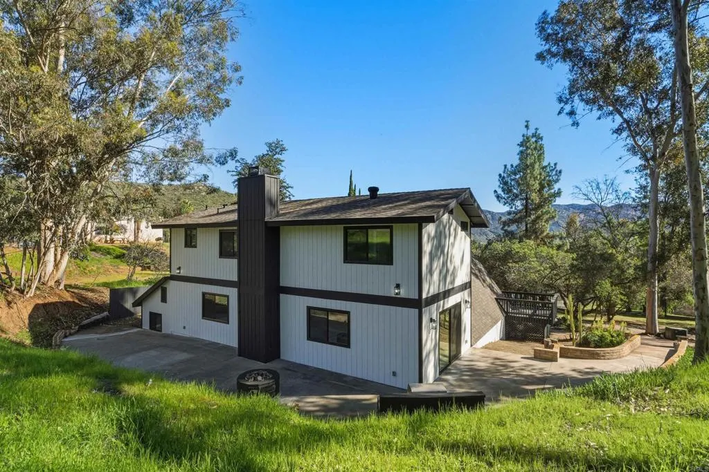 11618 Johnson Lake Road, Lakeside, CA 92040 11618 Johnson Lake Road, Lakeside, CA 92040