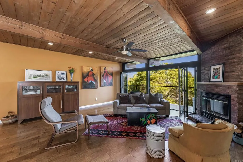 2239 Edinburg, Cardiff By The Sea, CA 92007 2239 Edinburg, Cardiff By The Sea, CA 92007