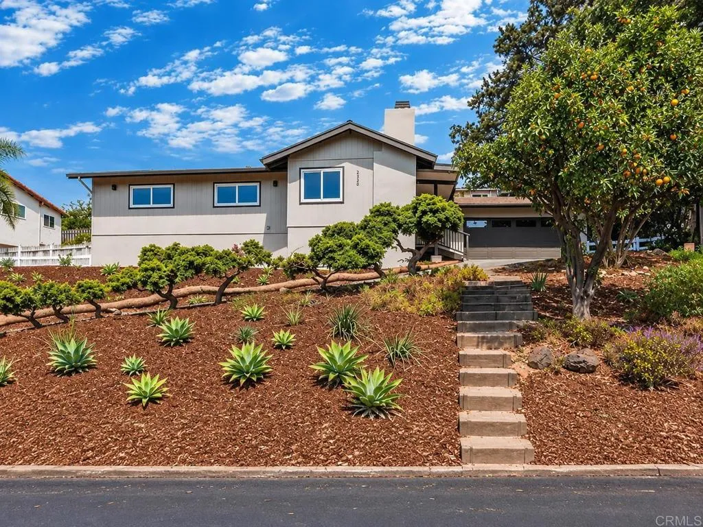 2430 Sunflower, Vista, CA 92083