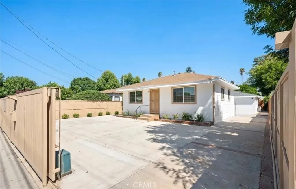 Reseda, CA 91335