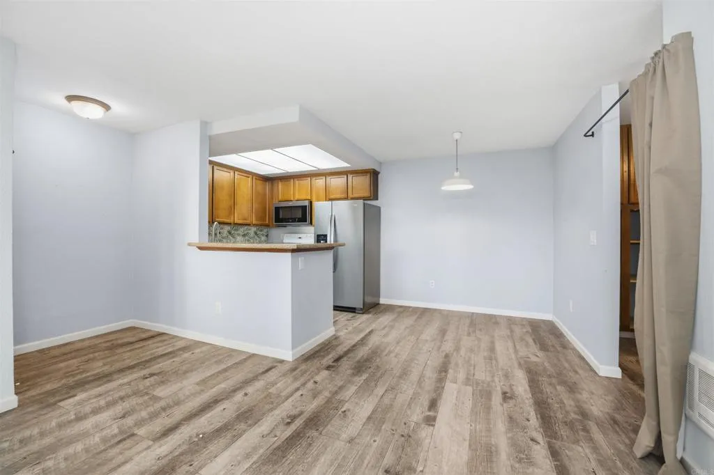https://cdn.realtyfeed.com/cdn/127/307110085/3827cab67030a7f5baee9b0a7dad3722.webp