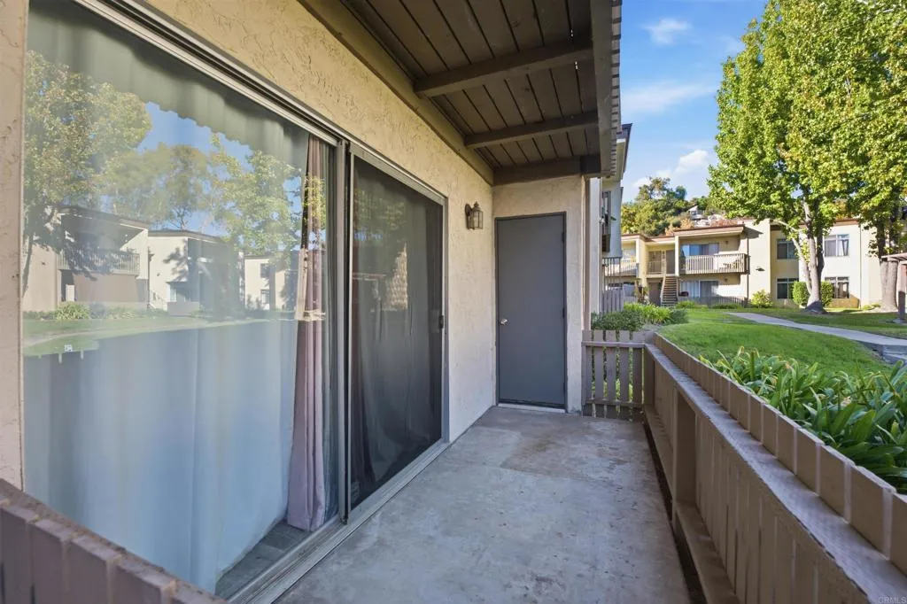 https://cdn.realtyfeed.com/cdn/127/307110085/4f1d4d1ce63704accf46cc7f6561ae43.webp