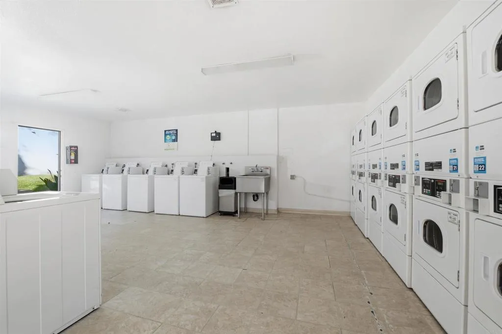 https://cdn.realtyfeed.com/cdn/127/307110085/dc0a2924dc285f7f1ea8aae2398d0ee4.webp