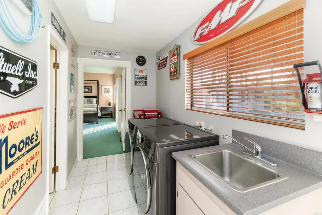 405 Olive Hill Way, Fallbrook, CA 92028 405 Olive Hill Way, Fallbrook, CA 92028