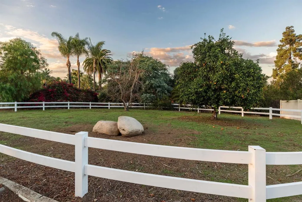 405 Olive Hill Way, Fallbrook, CA 92028 405 Olive Hill Way, Fallbrook, CA 92028