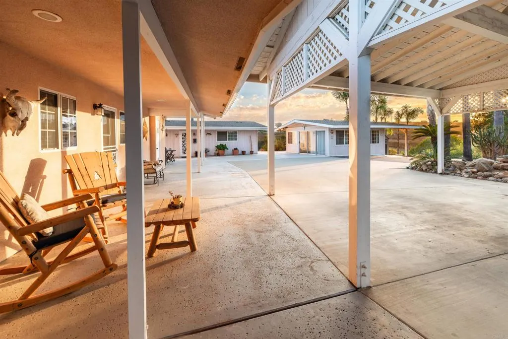 405 Olive Hill Way, Fallbrook, CA 92028 405 Olive Hill Way, Fallbrook, CA 92028