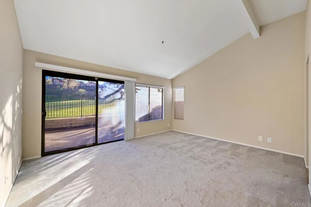 1818 Spyglass Circle, Vista, CA 92081 Master Bedroom
