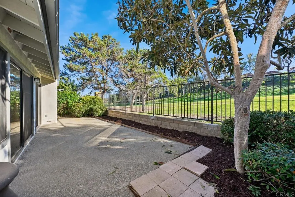 1818 Spyglass Circle, Vista, CA 92081 Exterior Back