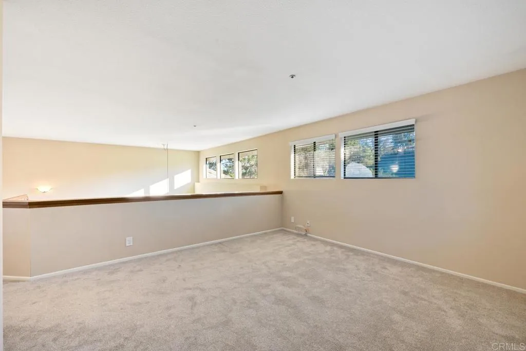 1818 Spyglass Circle, Vista, CA 92081 Loft