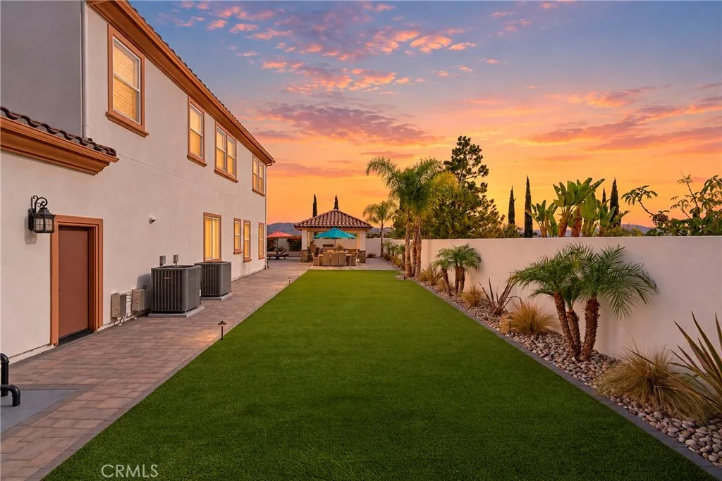 11327 Stonemont Point, San Diego, CA 92131 11327 Stonemont Point, San Diego, CA 92131