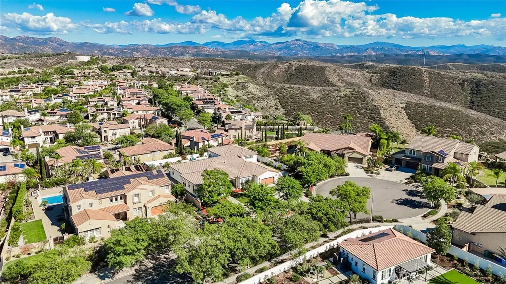 11327 Stonemont Point, San Diego, CA 92131 11327 Stonemont Point, San Diego, CA 92131
