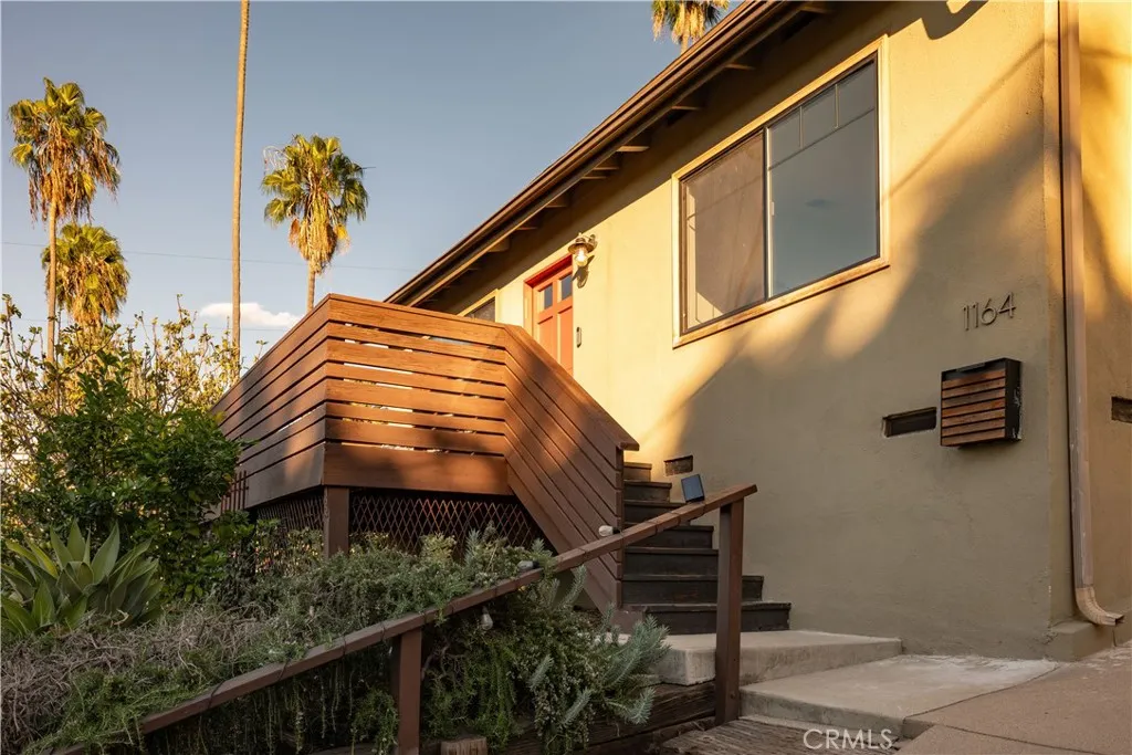 Los Angeles, CA 90026