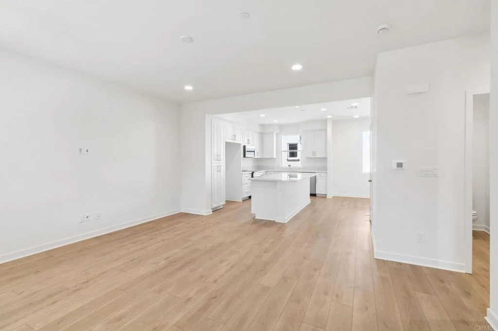 2632 Buckwheat Glen, Escondido, CA 92025 2632 Buckwheat Glen, Escondido, CA 92025