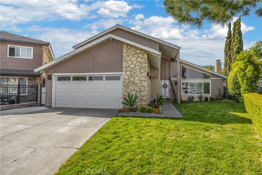 Orange, CA 92867