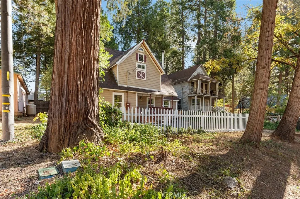 Stirling City, CA 95978