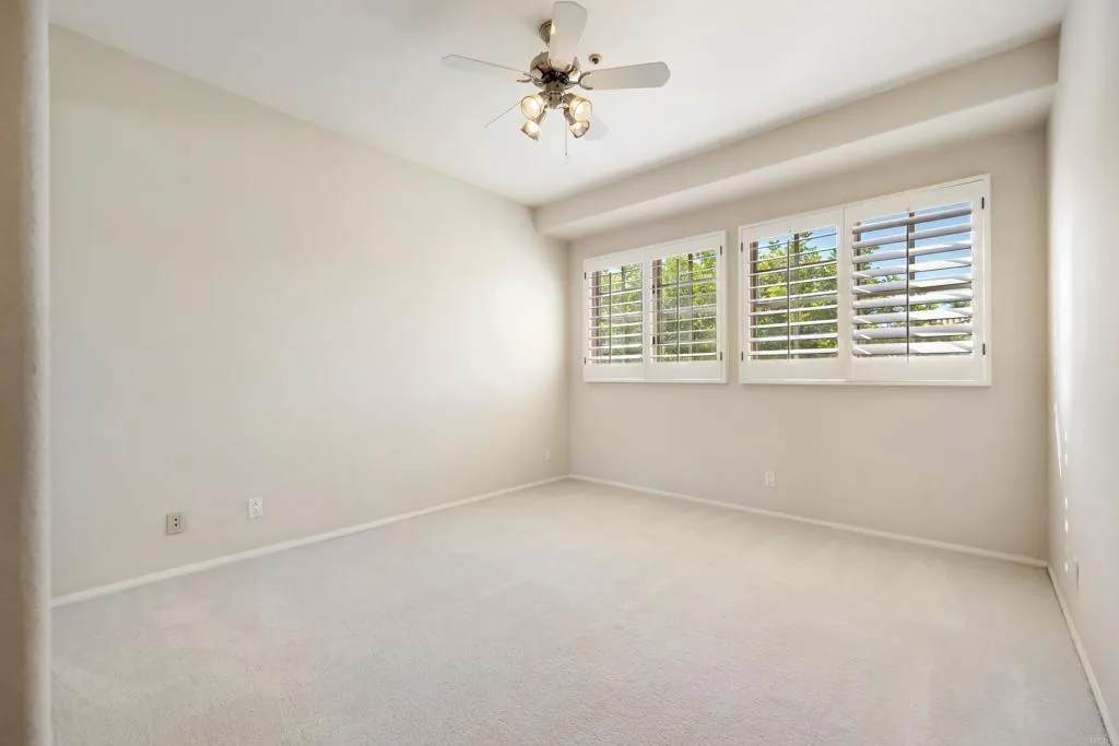 4660 Caminito San Sebastian, Del Mar, CA 92014 Upstairs Bedroom