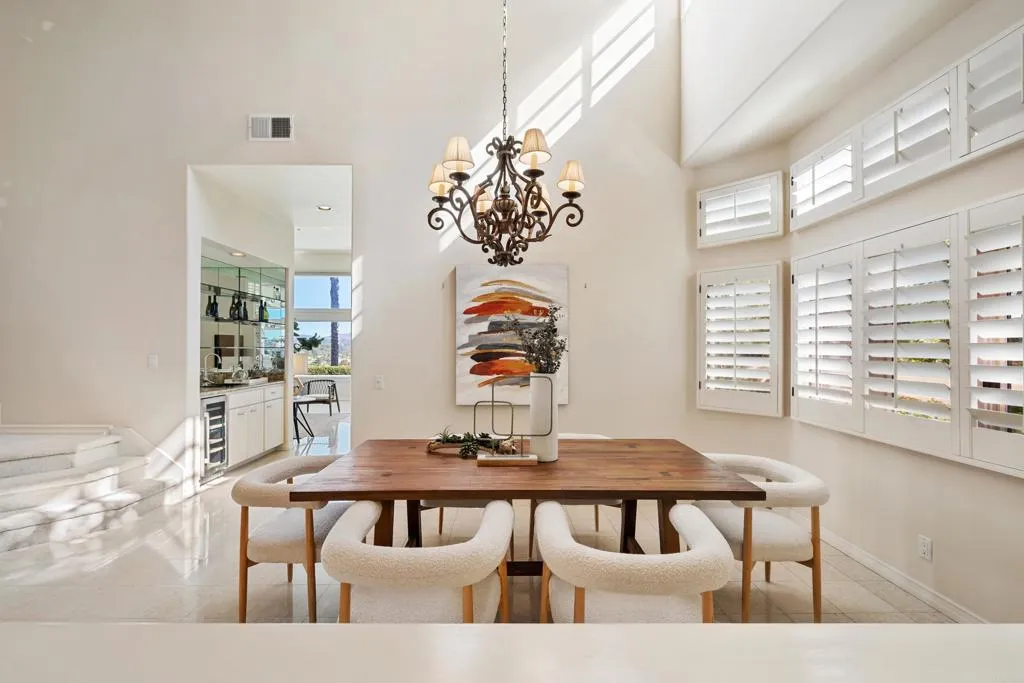 4660 Caminito San Sebastian, Del Mar, CA 92014 Dining Room