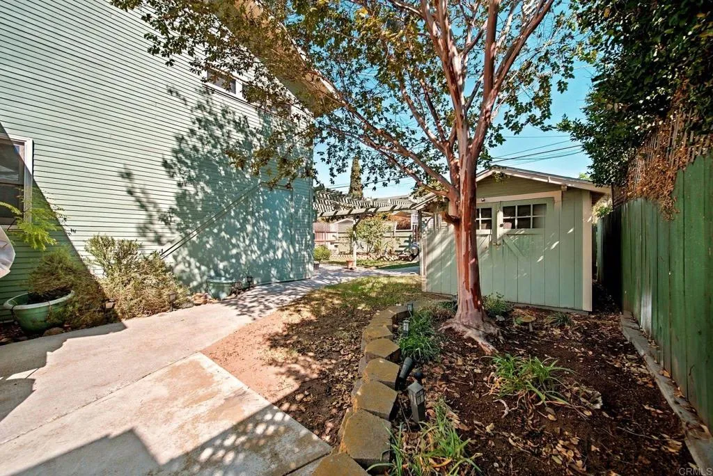 https://cdn.realtyfeed.com/cdn/127/307110446/58fb301f7d31ce220d2bacfd4e960901.webp