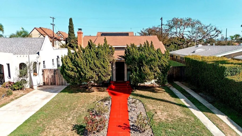 https://cdn.realtyfeed.com/cdn/127/307110446/7ad2b5c851440776fe7634720b815e14.webp