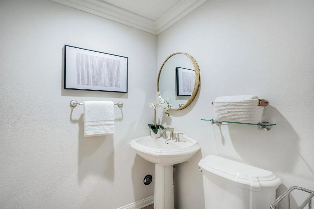 3706 Carmel View Road, San Diego, CA 92130 3706 Carmel View Road, San Diego, CA 92130