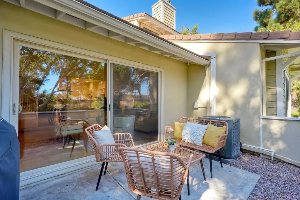 3706 Carmel View Road, San Diego, CA 92130 3706 Carmel View Road, San Diego, CA 92130
