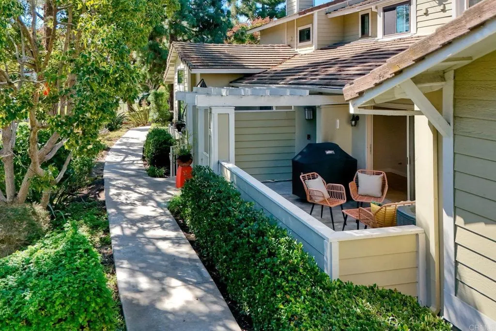 3706 Carmel View Road, San Diego, CA 92130 3706 Carmel View Road, San Diego, CA 92130