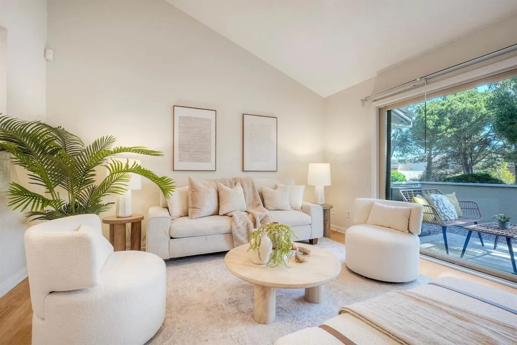 3706 Carmel View Road, San Diego, CA 92130 3706 Carmel View Road, San Diego, CA 92130