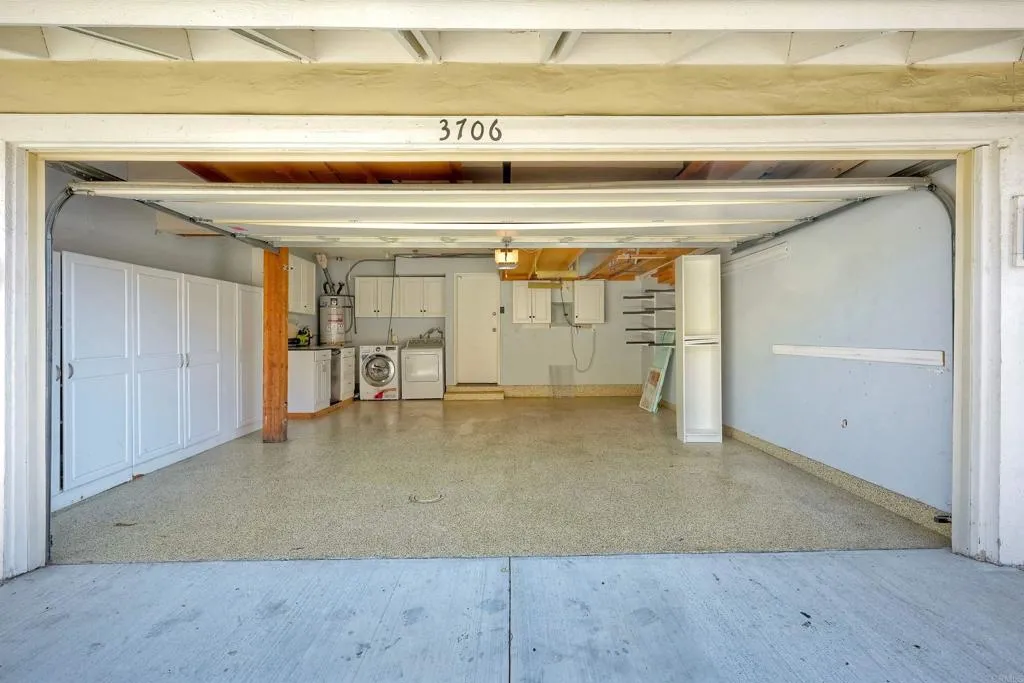 3706 Carmel View Road, San Diego, CA 92130 3706 Carmel View Road, San Diego, CA 92130
