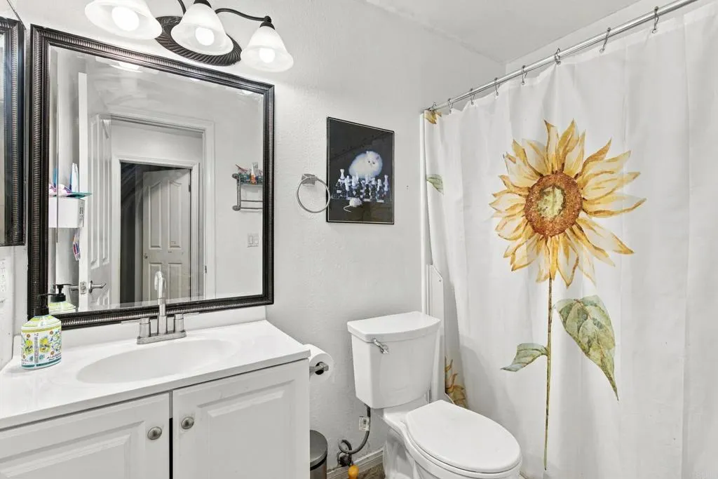 https://cdn.realtyfeed.com/cdn/127/307110509/feeb10002db60bfa0fcb701ddd3c9b96.webp