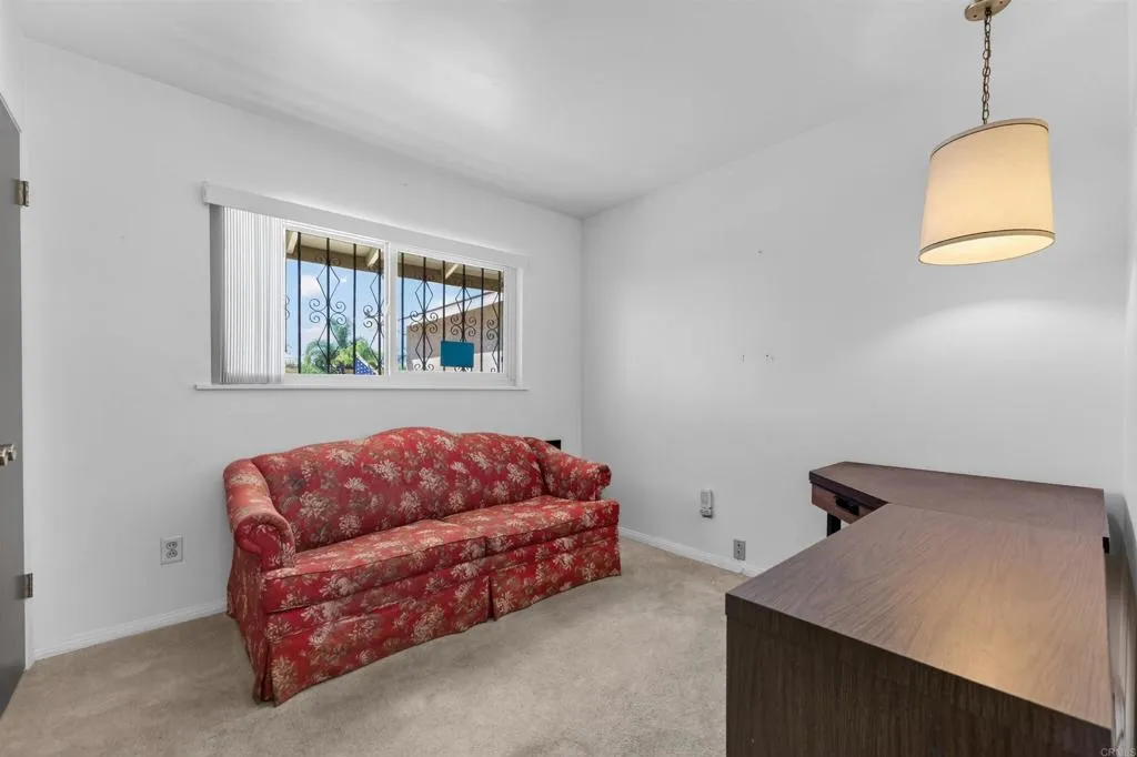 821 Angelo Drive, National City, CA 91950 821 Angelo Drive, National City, CA 91950